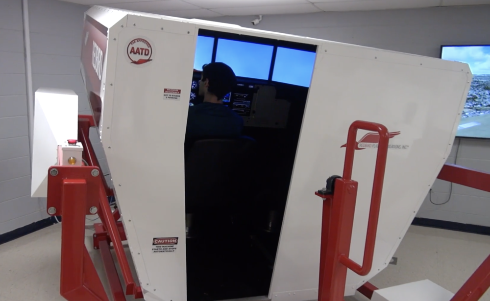 FMX Full Motion Flight Simulator