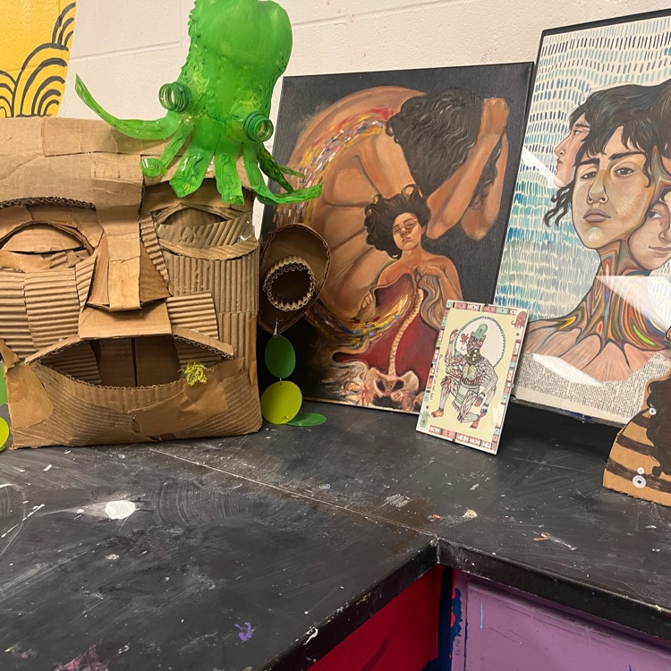 CHS Adeline Guerra entered her amazing artwork into a Vaping Awareness Contest and walked away winning a $1,200 scholarship. We are amazed at how talented she is and are so proud she is a CHS student! 